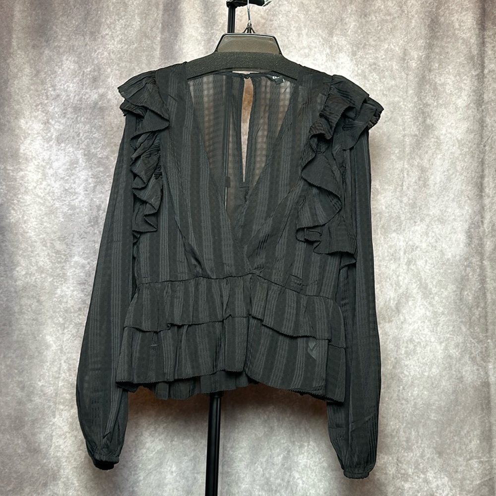 EXPRESS SHEER BLACK BLOUSE SIZE MEDIUM